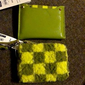 3/$30 Lot of 2 retro wallets